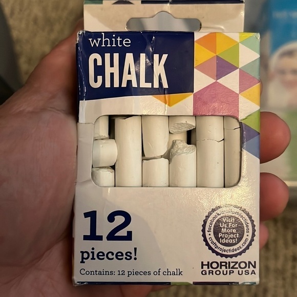 BLACK board and chalk - Picture 2 of 2